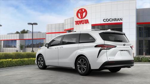 2025 Toyota Sienna Platinum 7 Passenger