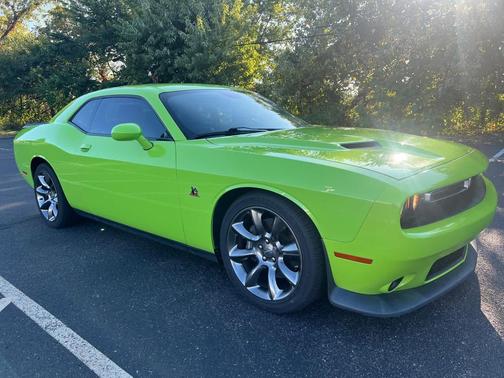 2015 Dodge Challenger R/T Scat Pack