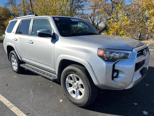 2024 Toyota 4Runner SR5