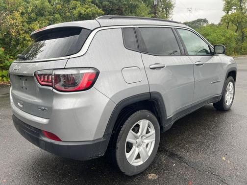 2022 Jeep Compass Latitude