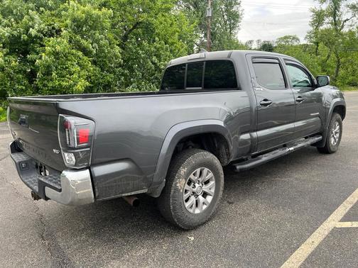 Magnetic Gray Metallic 2017 Toyota Tacoma SR5
