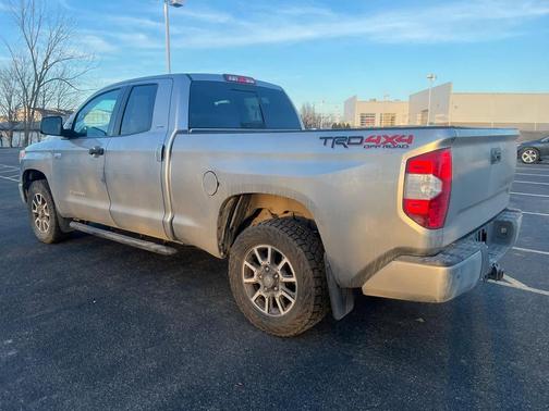 2016 Toyota Tundra SR5