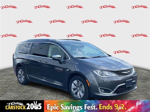 2018 Chrysler Pacifica Hybrid Limited