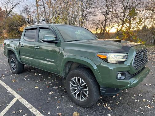 2021 Toyota Tacoma TRD Sport