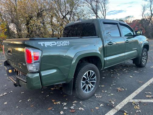 2021 Toyota Tacoma TRD Sport