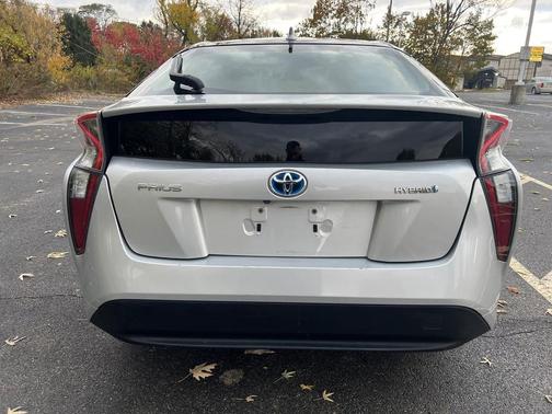 2017 Toyota Prius Two