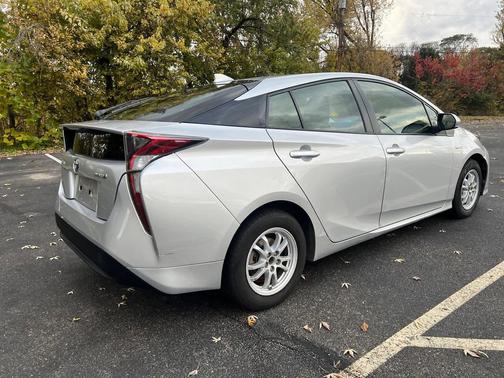 2017 Toyota Prius Two