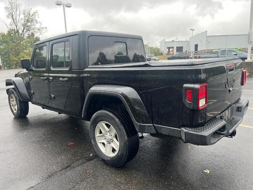 2021 Jeep Gladiator Sport S
