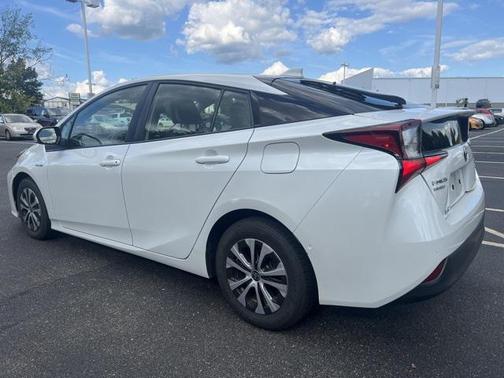 2021 Toyota Prius XLE