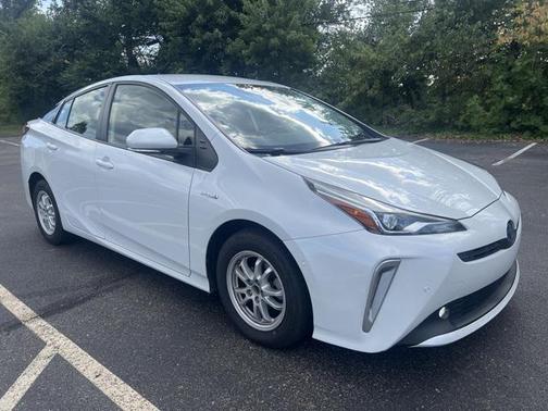 2021 Toyota Prius XLE