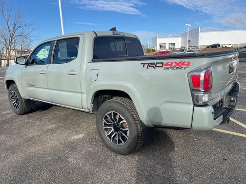 2022 Toyota Tacoma TRD Sport
