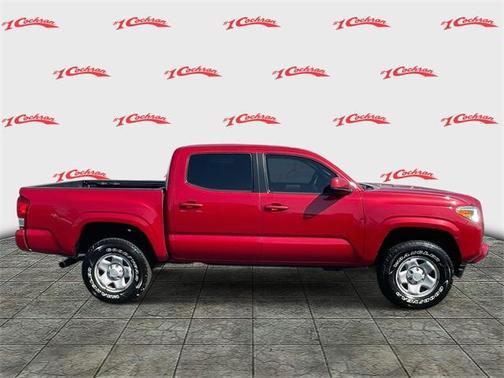 2017 Toyota Tacoma SR