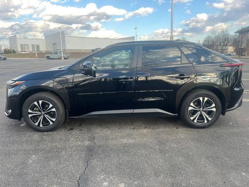 2023 Toyota bZ4X XLE