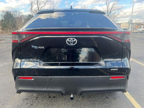 2023 Toyota bZ4X XLE