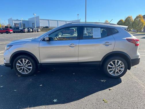 2020 Nissan Rogue Sport SV