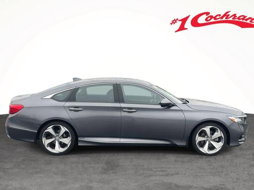 2019 Honda Accord Touring 2.0T