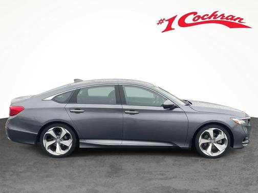 2019 Honda Accord Touring 2.0T