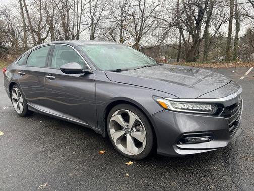 2019 Honda Accord Touring 2.0T