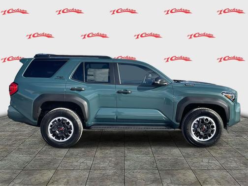 2025 Toyota 4Runner TRD Off Road