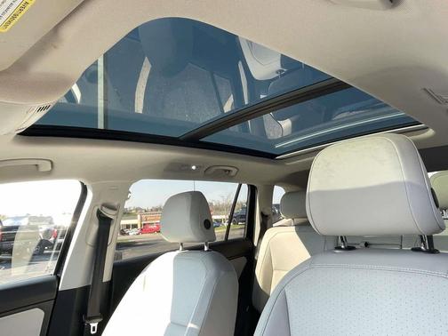 2019 Volkswagen Tiguan 2.0T SE 4MOTION