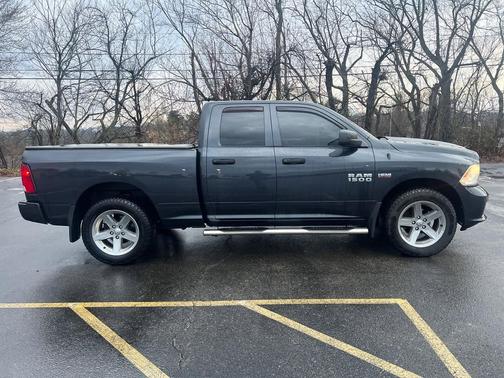 2017 RAM 1500 Express