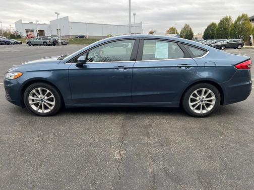 2019 Ford Fusion SE