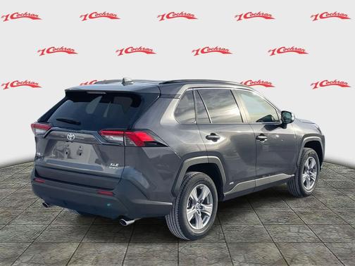 2025 Toyota RAV4 Hybrid XLE
