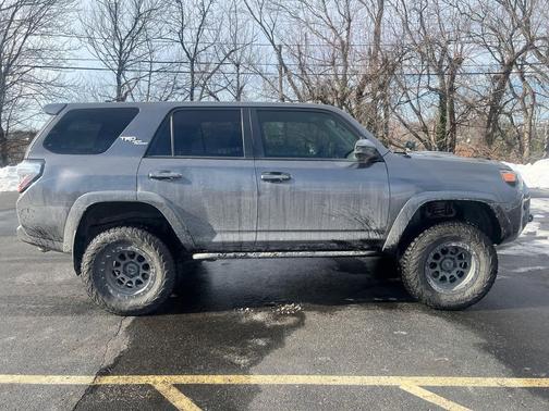 2018 Toyota 4Runner TRD Off Road