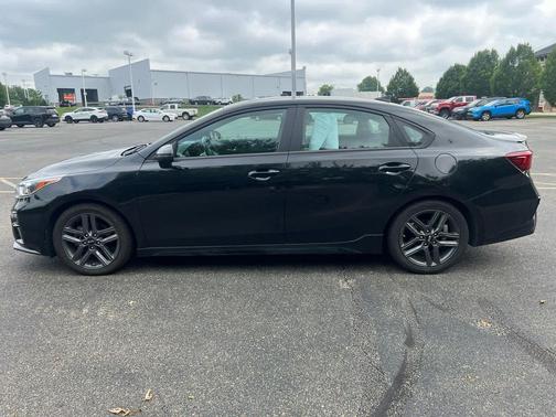 Aurora Black 2021 Kia Forte GT-Line