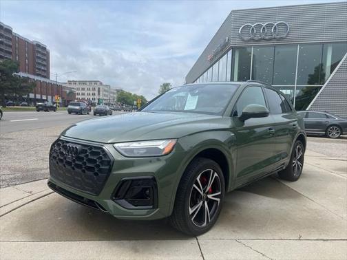 2025 Audi Q5 Premium Plus 45 TFSI S line quattro S tronic