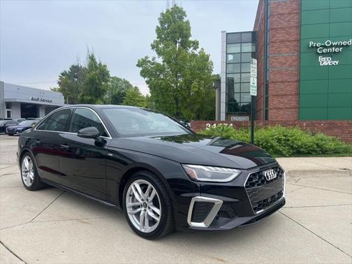 2024 Audi A4 Premium 45 TFSI S line quattro S tronic