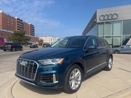 2022 Audi Q7 Prestige 55 TFSI quattro Tiptronic