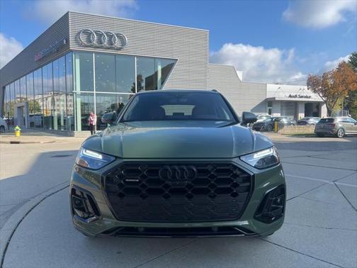 2025 Audi Q5 Premium Plus 45 TFSI S line quattro S tronic