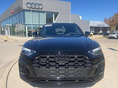 2025 Audi Q5 Premium Plus 45 TFSI S line quattro S tronic