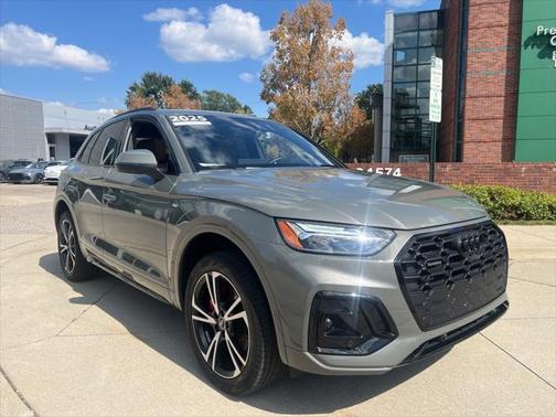 2025 Audi Q5 Premium Plus 45 TFSI S line quattro S tronic