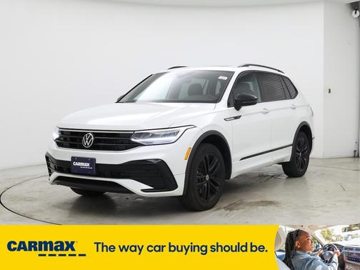 2022 Volkswagen Tiguan SE R-Line Black