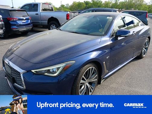 2017 INFINITI Q60 Premium