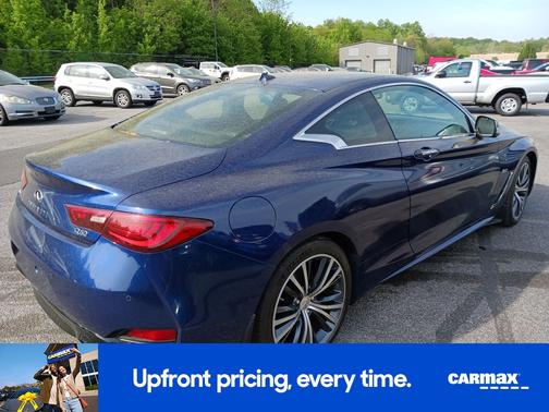 2017 INFINITI Q60 Premium