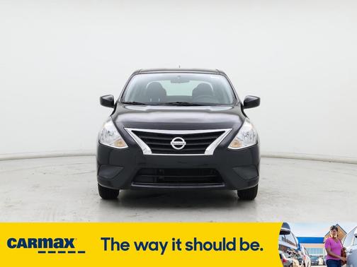 2019 Nissan Versa SV