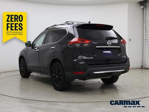 Black 2017 Nissan Rogue SV