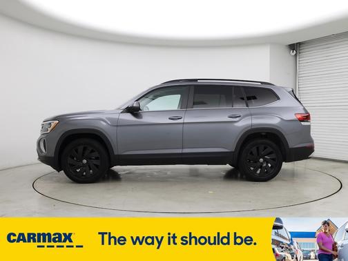 2024 Volkswagen Atlas SE w/Tech