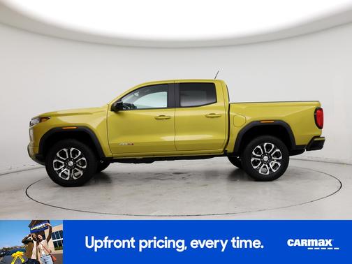 2023 GMC Canyon AT4