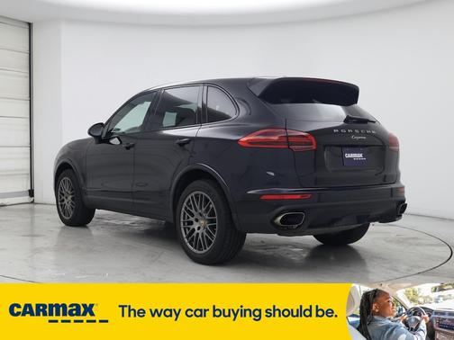 2017 Porsche Cayenne Platinum
