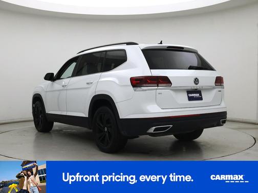 White 2023 Volkswagen Atlas SE w/Tech
