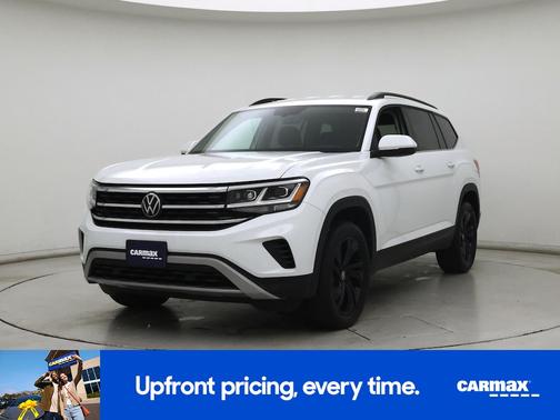 White 2023 Volkswagen Atlas SE w/Tech