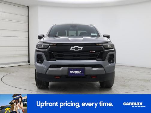 Gray 2024 Chevrolet Colorado Z71