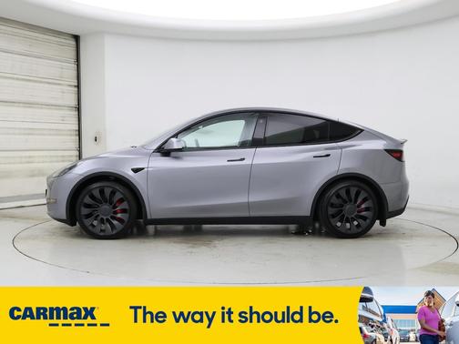 2024 Tesla Model Y Performance