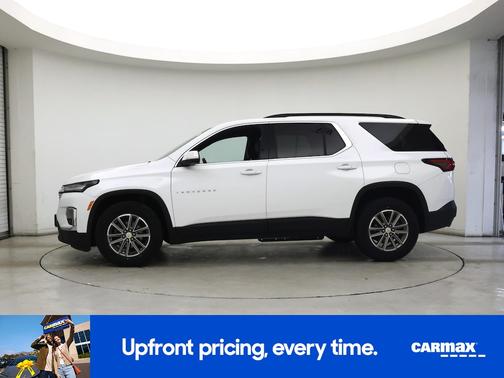White 2023 Chevrolet Traverse LT Leather