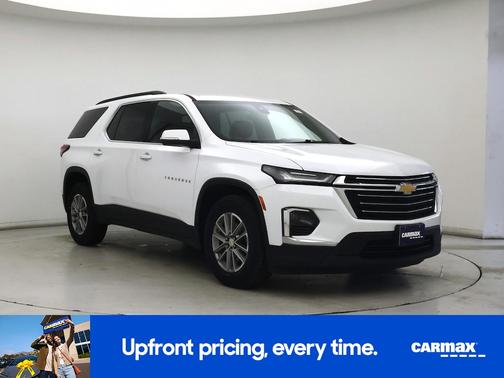 White 2023 Chevrolet Traverse LT Leather