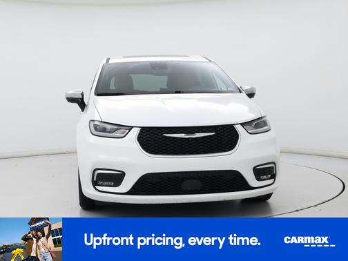 2023 Chrysler Pacifica Hybrid Pinnacle